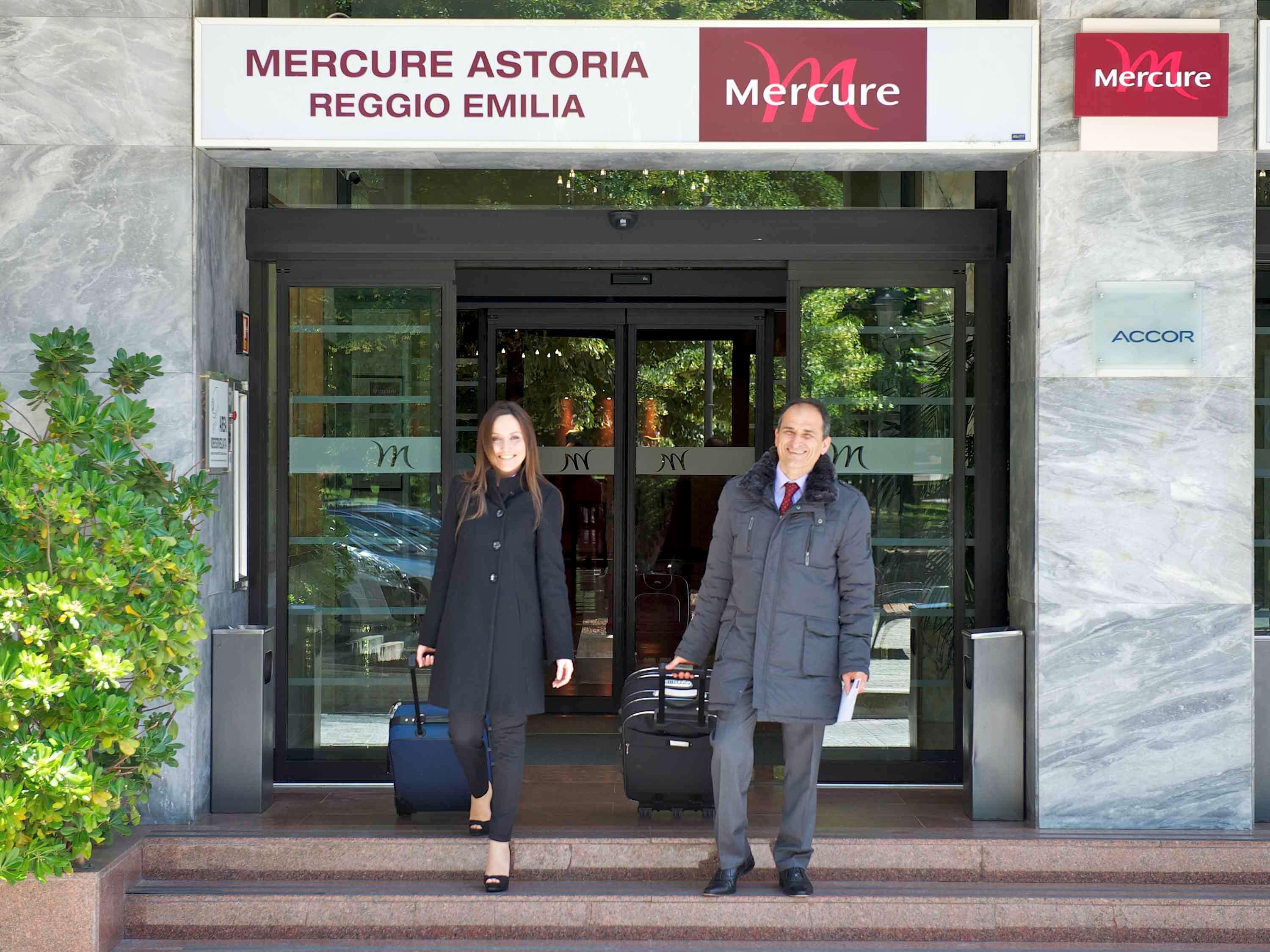 Mercure Reggio Emilia Centro Astoria Екстериор снимка